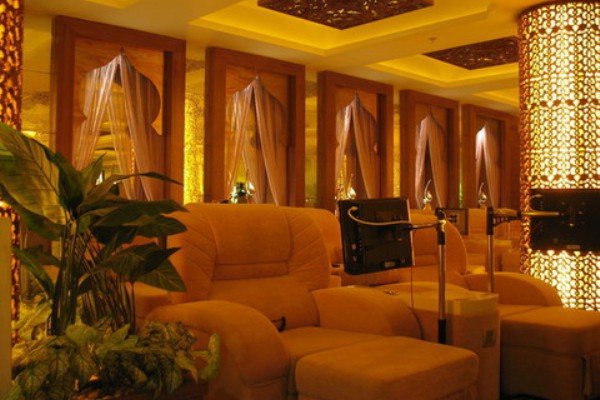 重庆味蕾盛宴：按摩后的小吃自助，爽翻天！